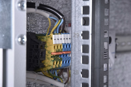 Телекоммуникационный шкаф ЦМО ШТВ-1-30.7.6-43АА-Т1